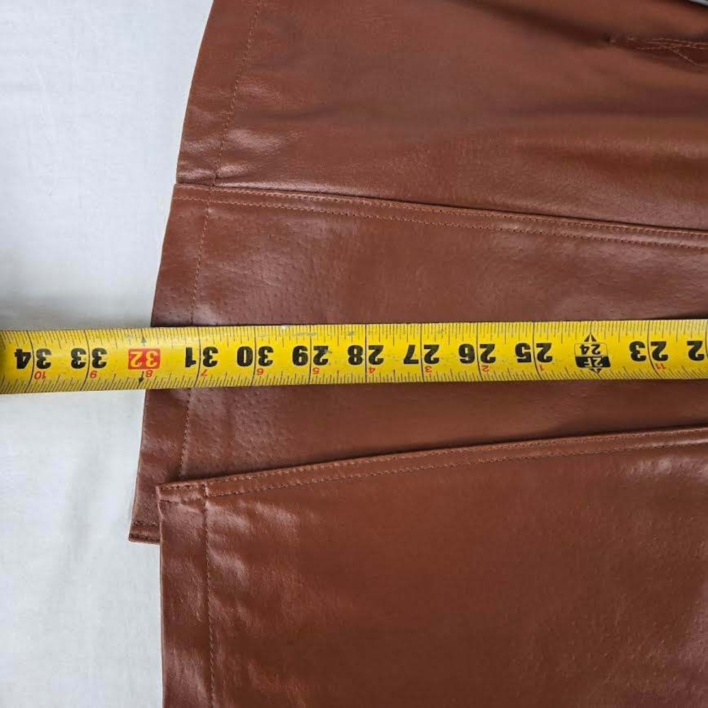 Women's Brown Leather Double-Breasted Trench Coat - Picture 10 of 11